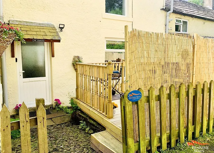 The Nookery - Cosy In The Heart Of Town 度假居